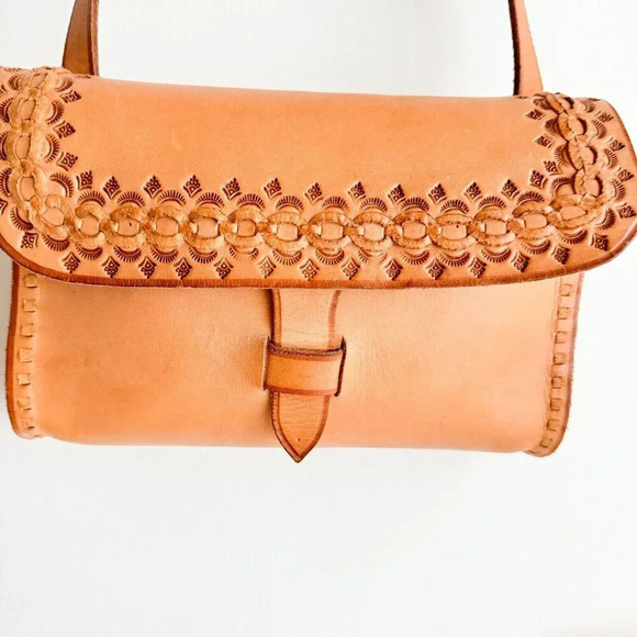 Vintage Natural Leather Rectengular Shoulde Crossbody Bag - Picture 3 of 7